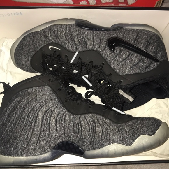 I'm selling shoes worn only twice - Picture 2 of 4